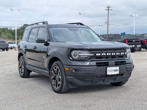 Certified 2024 Ford Bronco Sport Outer Banks w/ Tech Package AWD/4WD image 1