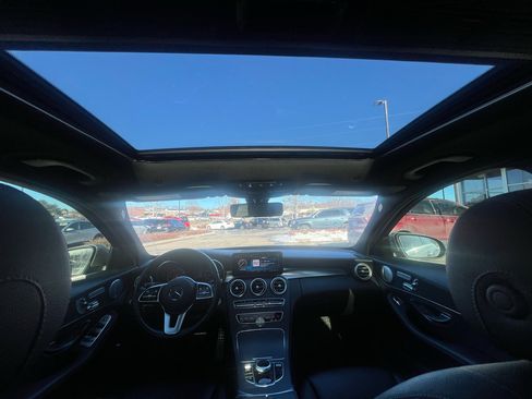 Used 2020 Mercedes-Benz C 300 4MATIC Sedan image 11