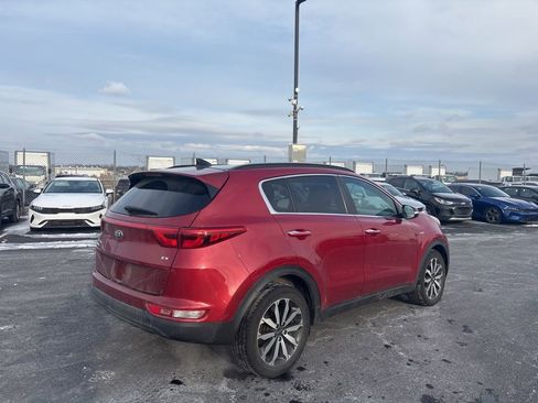 Certified 2019 Kia Sportage EX w/ EX Premium Package image 2
