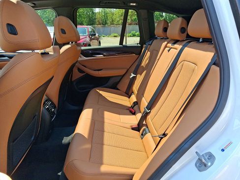 Used 2024 BMW X3 xDrive30i w/ Premium Package w/ZPA AWD/4WD image 8