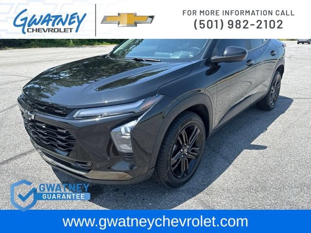 Used 2024 Chevrolet Trax ACTIV w/ Driver Confidence Package FWD image 1