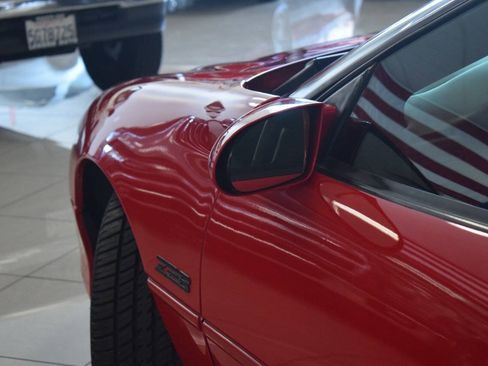 Used 2002 Chevrolet Camaro Z28 RWD image 35