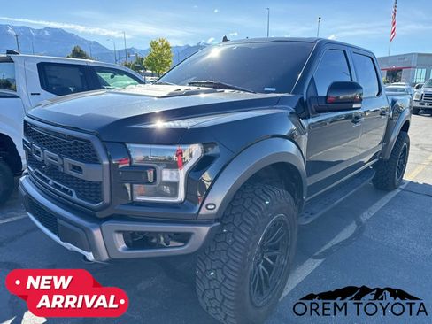 Used 2020 Ford F150 Raptor w/ Equipment Group 802A Luxury AWD/4WD image 19