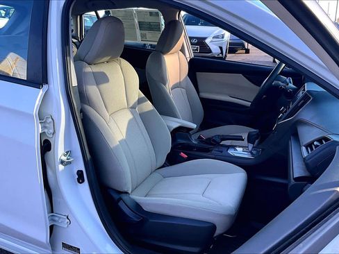 Used 2023 Subaru Impreza 2.0i image 7