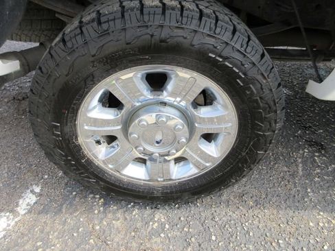 Used 2013 Ford F350 Lariat w/ Chrome Pkg AWD/4WD image 37