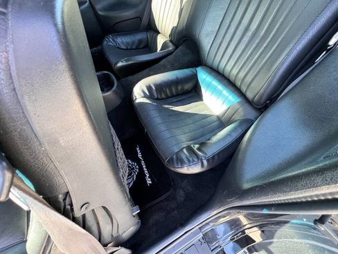 Used 2001 Pontiac Firebird Formula w/ Protection Group image 30