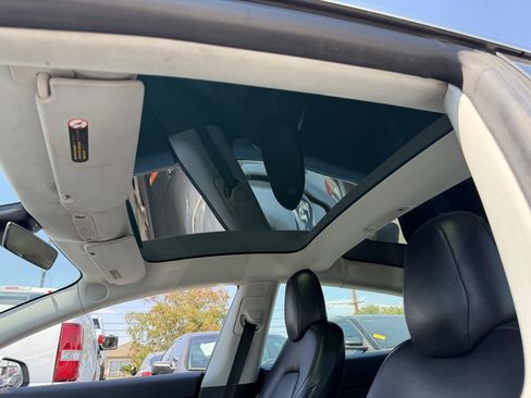 Used 2019 Tesla Model 3 Standard Range Plus RWD image 13