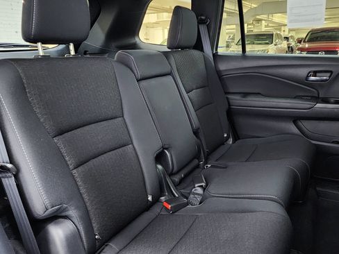 Used 2021 Honda Passport Sport image 21