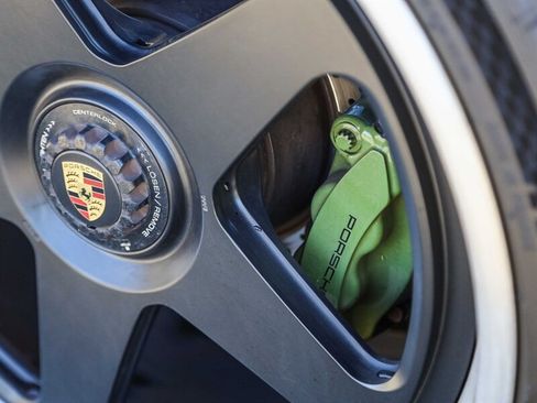 Used 2019 Porsche 911 GT3 RS image 17