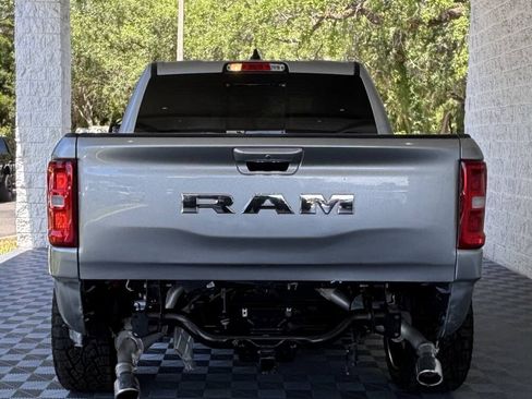 Used 2025 RAM 1500 Laramie AWD/4WD image 8