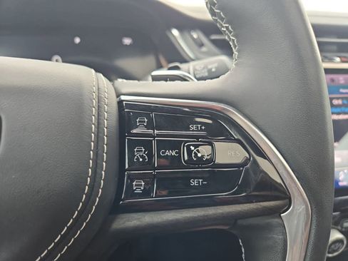 Used 2022 Jeep Grand Cherokee L Overland image 25