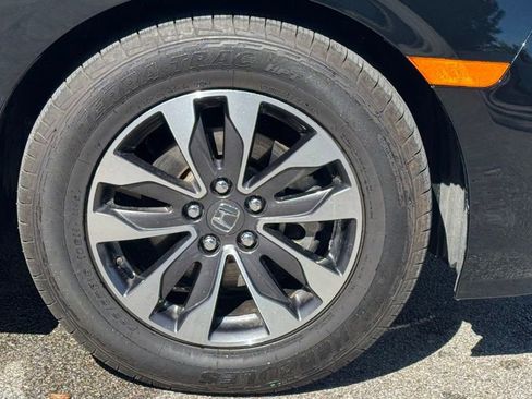 Used 2024 Honda Odyssey EX-L image 5