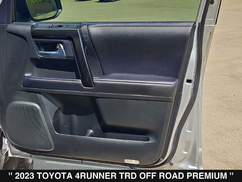 Used 2023 Toyota 4Runner TRD Off-Road Premium w/ Off Road Premium Plus Package AWD/4WD image 32