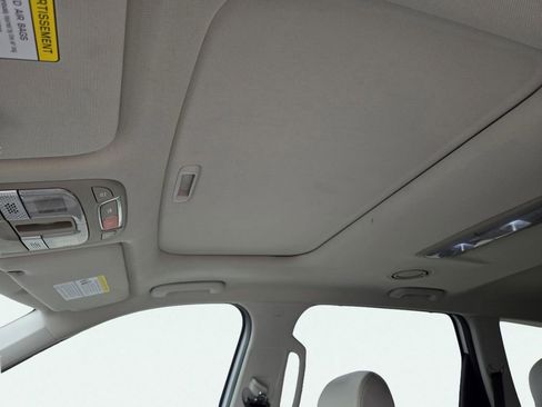 Certified 2024 Kia Telluride EX w/ EX Captain's Chair Package image 20