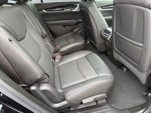 Used 2024 Cadillac XT6 Premium Luxury w/ Technology Package image 18