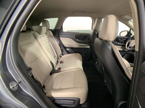 New 2025 Lincoln Corsair Premiere w/ Equipment Group 101A image 26