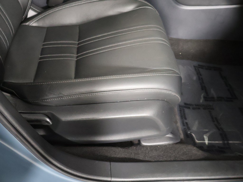 Used 2025 Honda HR-V EX-L image 32