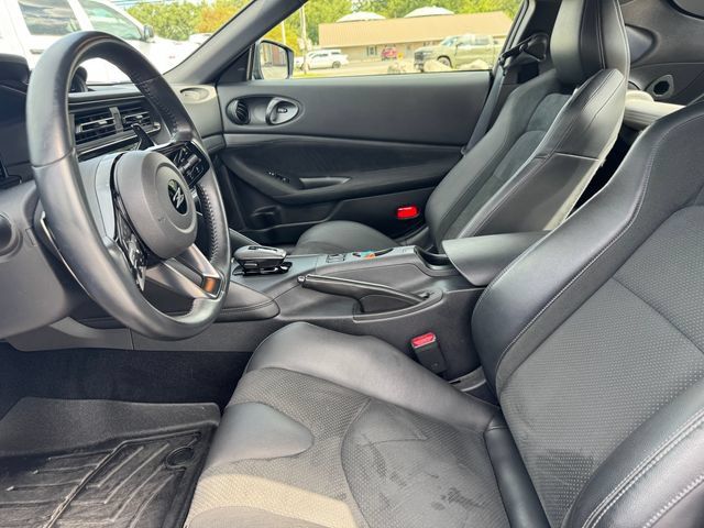 Used 2023 Nissan Z w/ Floor Mat Package (L93) RWD image 30