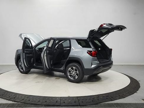 New 2026 GMC Terrain Elevation FWD image 13