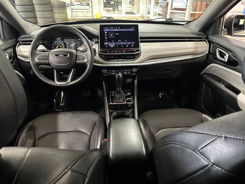 Certified 2023 Jeep Compass Limited w/ Elite Group image 14