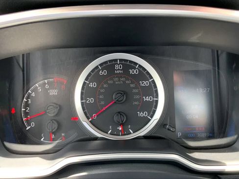 Used 2022 Toyota Corolla SE FWD image 25