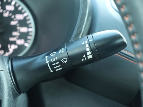 Used 2020 Nissan Sentra SR image 29