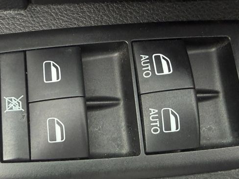 Used 2014 RAM 4500 Tradesman RWD image 41