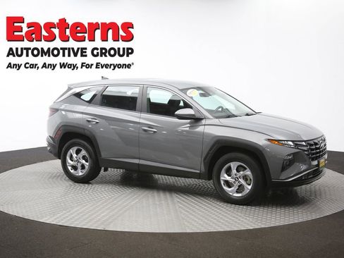 Used 2024 Hyundai Tucson SE image 48