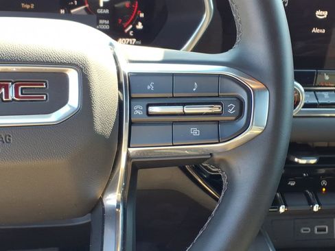 Used 2024 GMC Canyon Elevation w/ Convenience Package RWD image 19