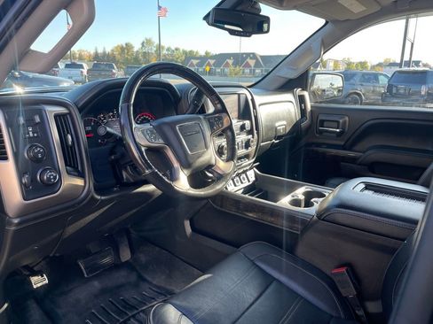 Used 2016 GMC Sierra 2500 Denali w/ Duramax Plus Package AWD/4WD image 26