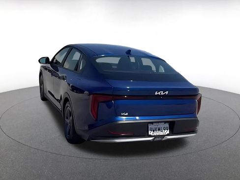 Used 2026 Kia K4 FWD image 10