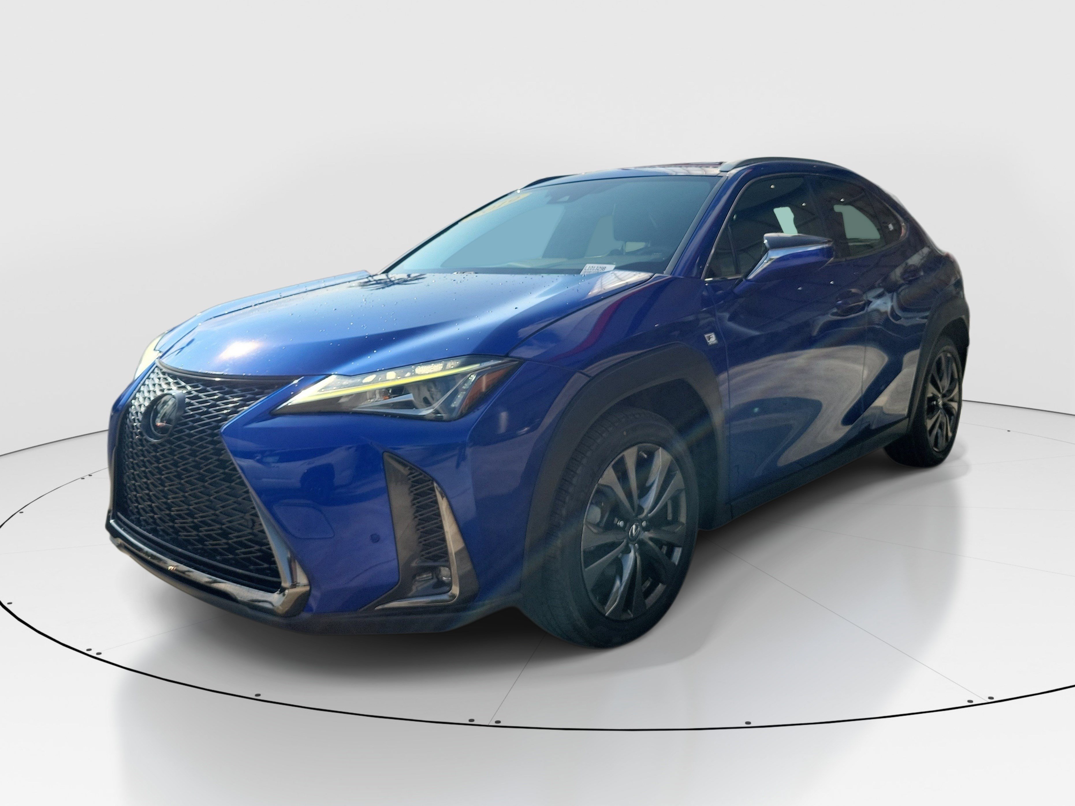 Used 2019 Lexus UX 200 F Sport w/ F Sport Premium Package FWD image 3