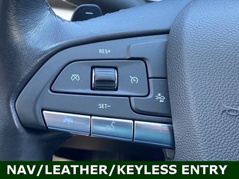 Used 2022 Cadillac XT4 Premium Luxury w/ Enhanced Visibility Package image 25