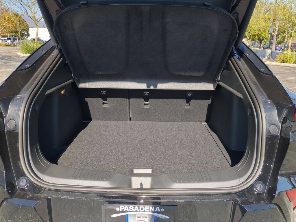 New 2026 Buick Envista Sport Touring w/ Convenience I Package FWD image 22