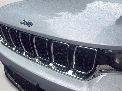 Used 2022 Jeep Grand Cherokee Limited 4xe AWD/4WD image 23