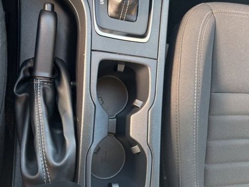 Used 2022 Ford Ranger XLT w/ Equipment Group 302A High image 17