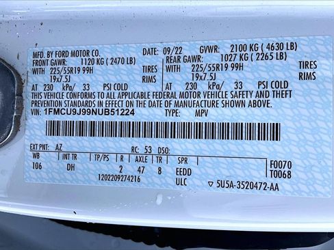 Used 2022 Ford Escape Titanium w/ Titanium Elite Package image 27