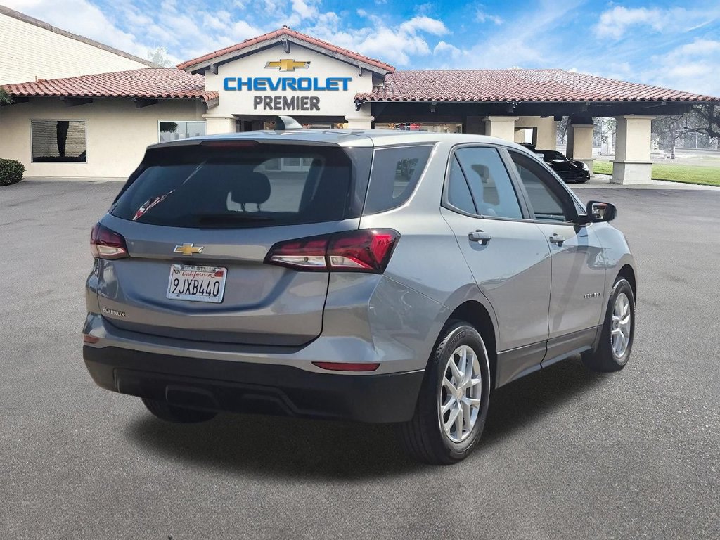Used 2024 Chevrolet Equinox LS FWD image 8