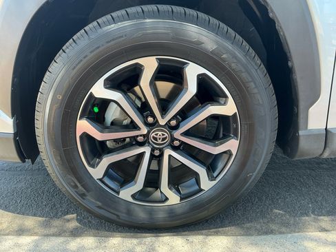 Used 2025 Toyota Corolla Cross AWD Hybrid image 26