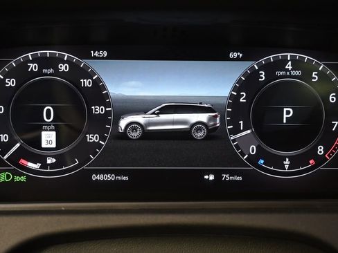 Used 2019 Land Rover Range Rover Velar S AWD/4WD image 22