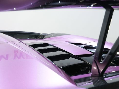 Used 2024 Lamborghini Huracan EVO image 27