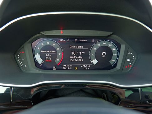 Certified 2023 Audi Q3 2.0T Premium w/ Black Optic Sport Package image 13