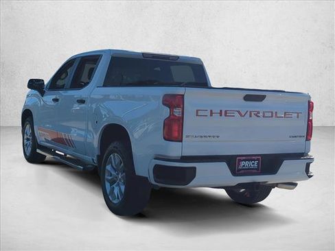 Used 2020 Chevrolet Silverado 1500 Custom w/ Custom Value Package image 8