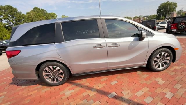 Used 2021 Honda Odyssey EX-L image 2