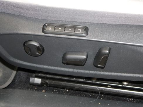 Used 2022 Volkswagen ID.4 Pro S w/ Gradient Package RWD image 33