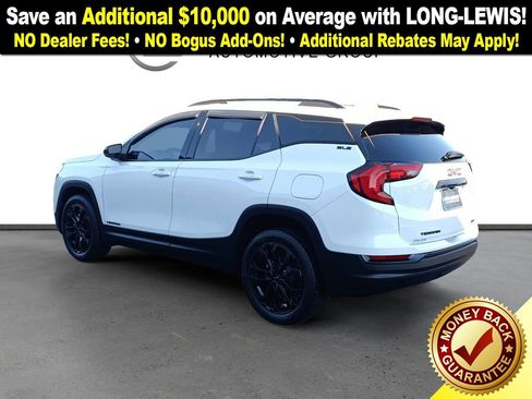 Used 2021 GMC Terrain SLE w/ Driver Convenience Package image 4