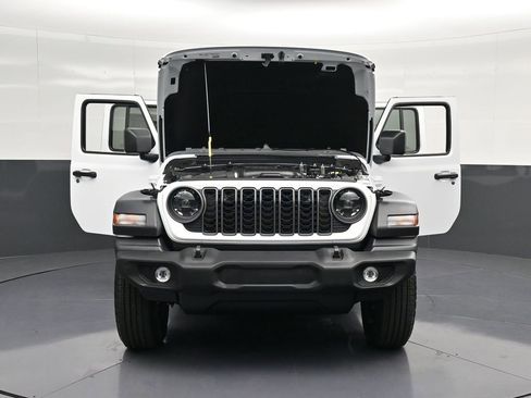 Used 2026 Jeep Wrangler Unlimited Sport AWD/4WD image 36