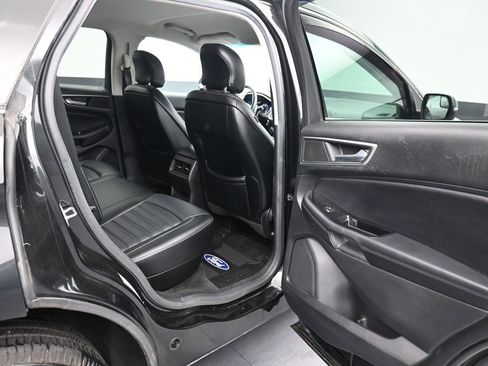 Used 2015 Ford Edge SEL w/ Equipment Group 201A image 11