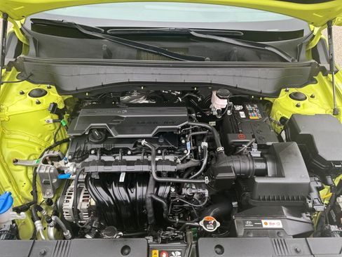 Used 2025 Hyundai Kona SEL image 32