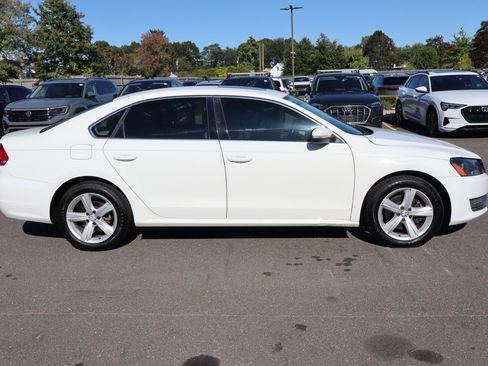 Used 2013 Volkswagen Passat TDI SE image 4